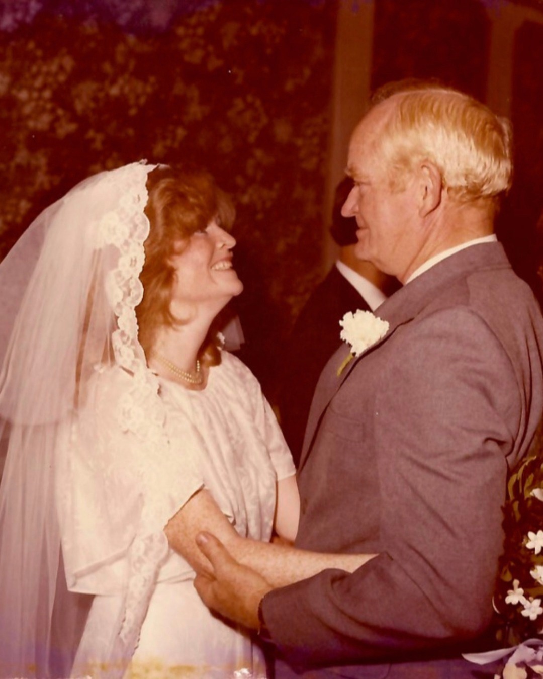 Sharon Lechter and Her dad during a dance on Sharon’s wedding day
