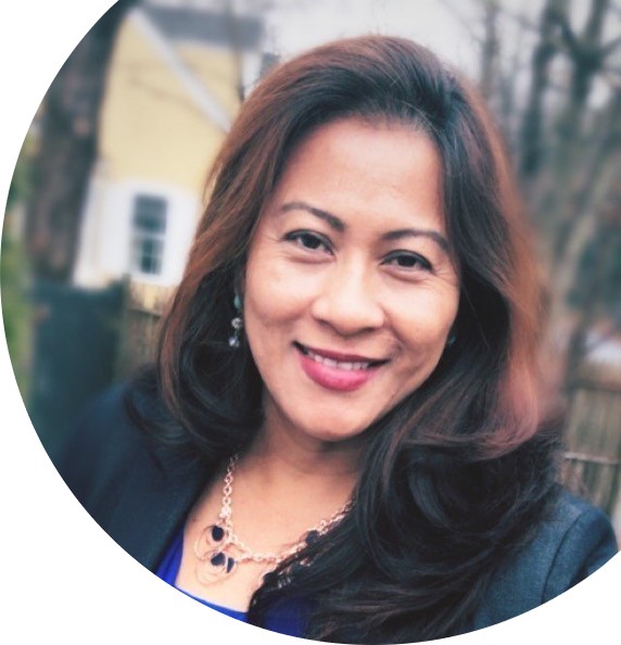 Headshot of Kim Mennella