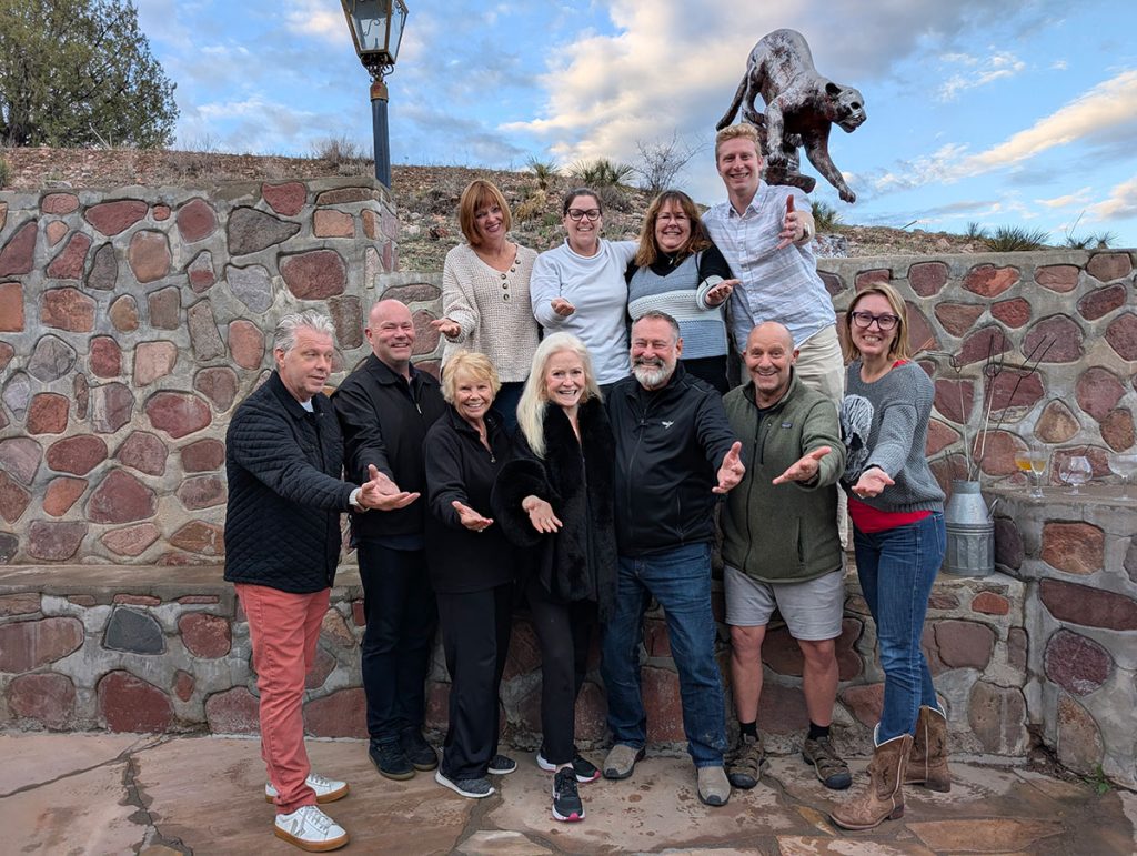 Sharon Lechter with a group of individuals from the mentor retreat