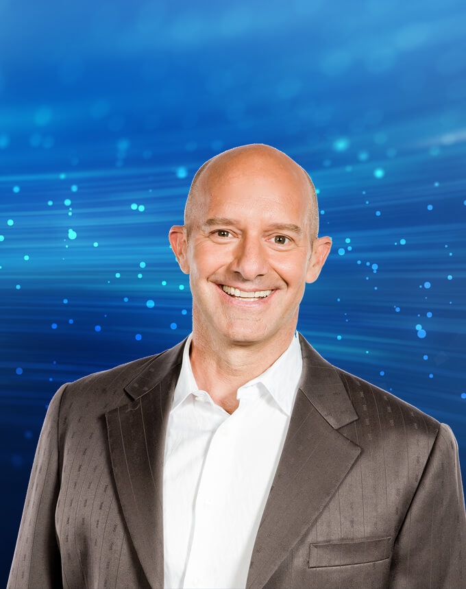 Headshot of David Strauss